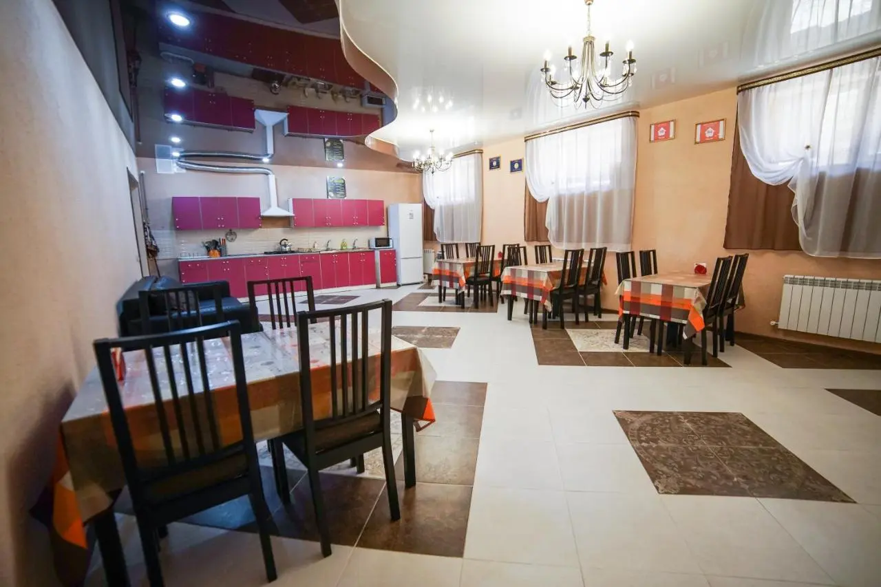 Витязево: More Solntsa Guest House
