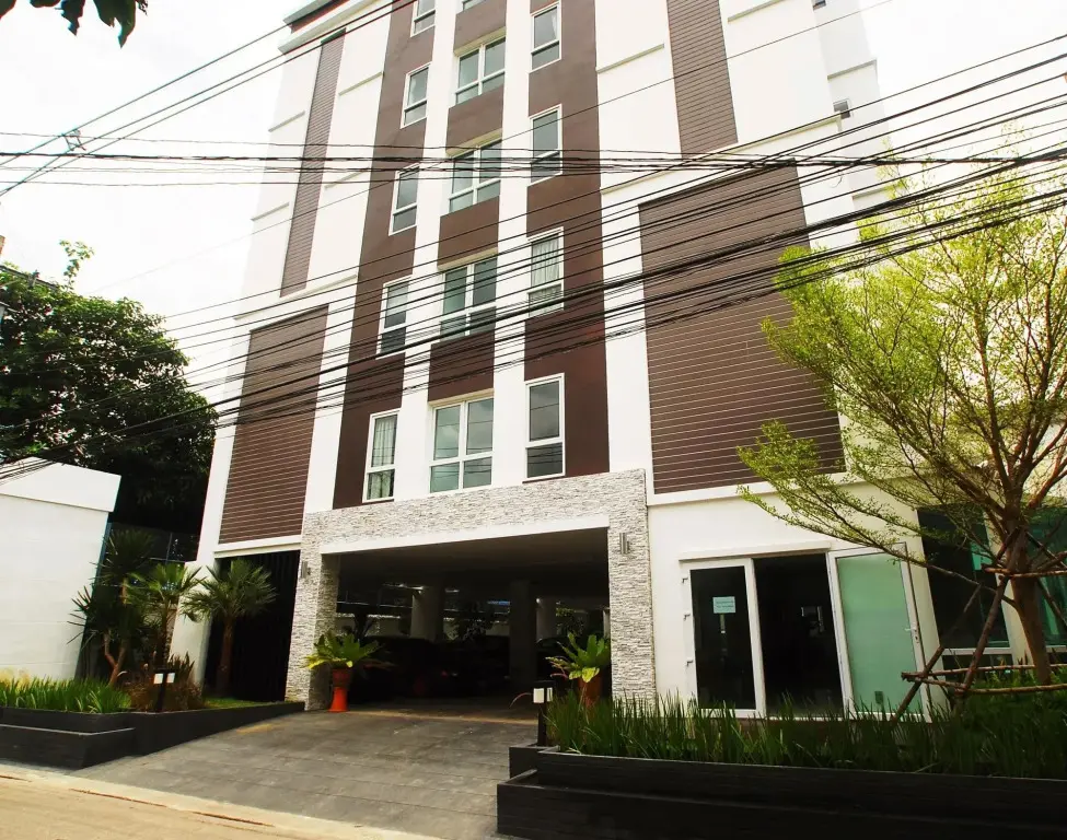 Нонтхабури: Riski Residence Ngamwongwan Soi 8