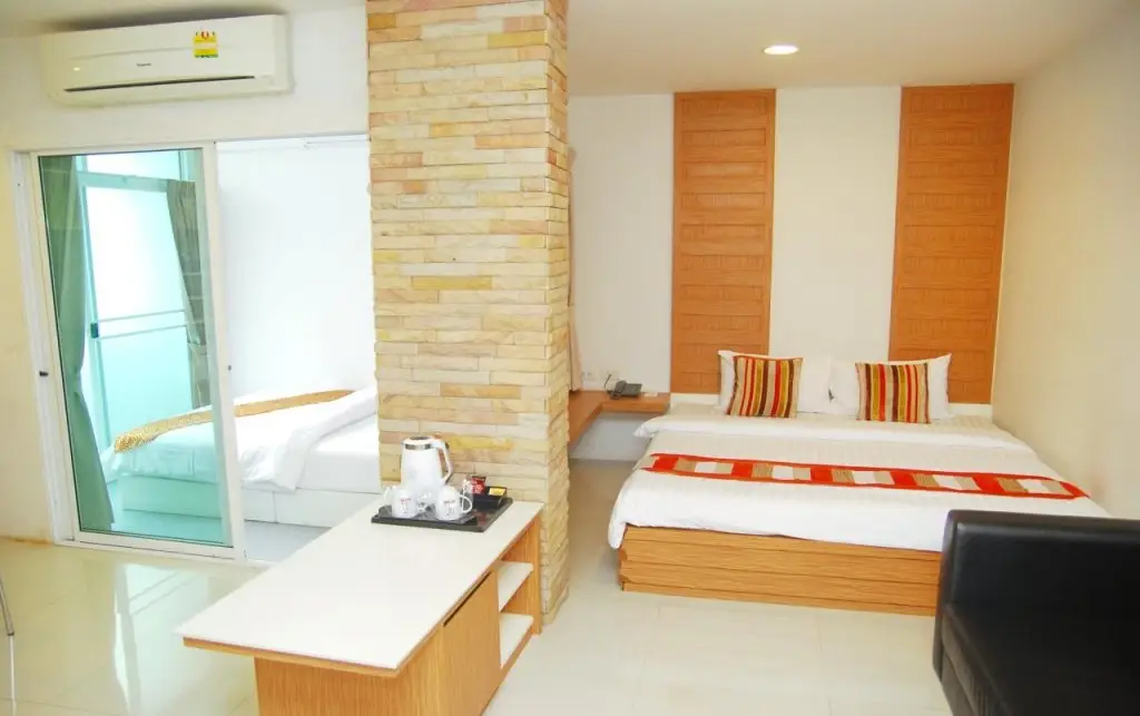 Нонтхабури: Riski Residence Ngamwongwan Soi 8