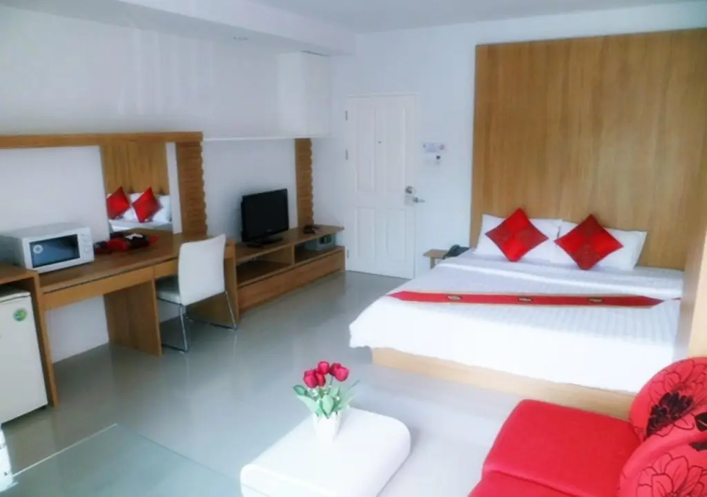 Нонтхабури: Riski Residence Ngamwongwan Soi 8