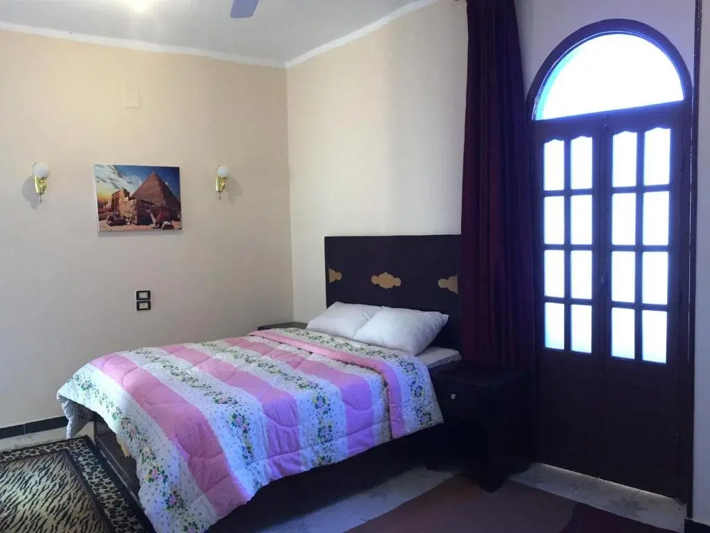 Луксор: Sunflower Guest House Luxor West Bank