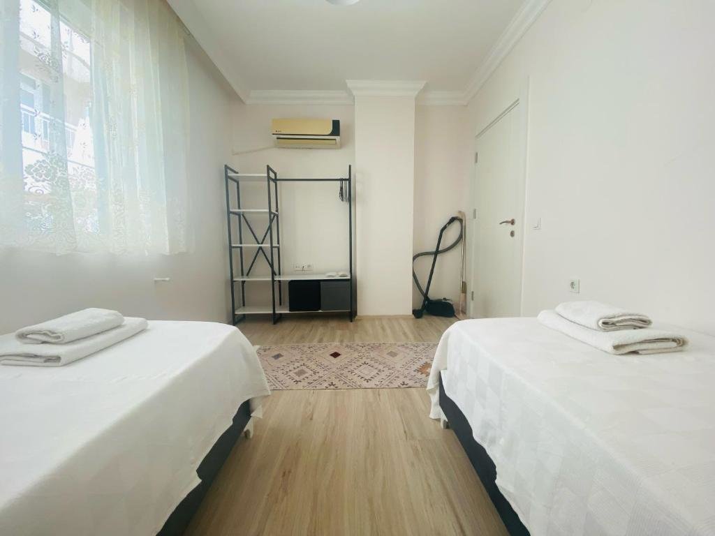 Анталья: Aether House No7,Old Town, Beach, Central, Netflix