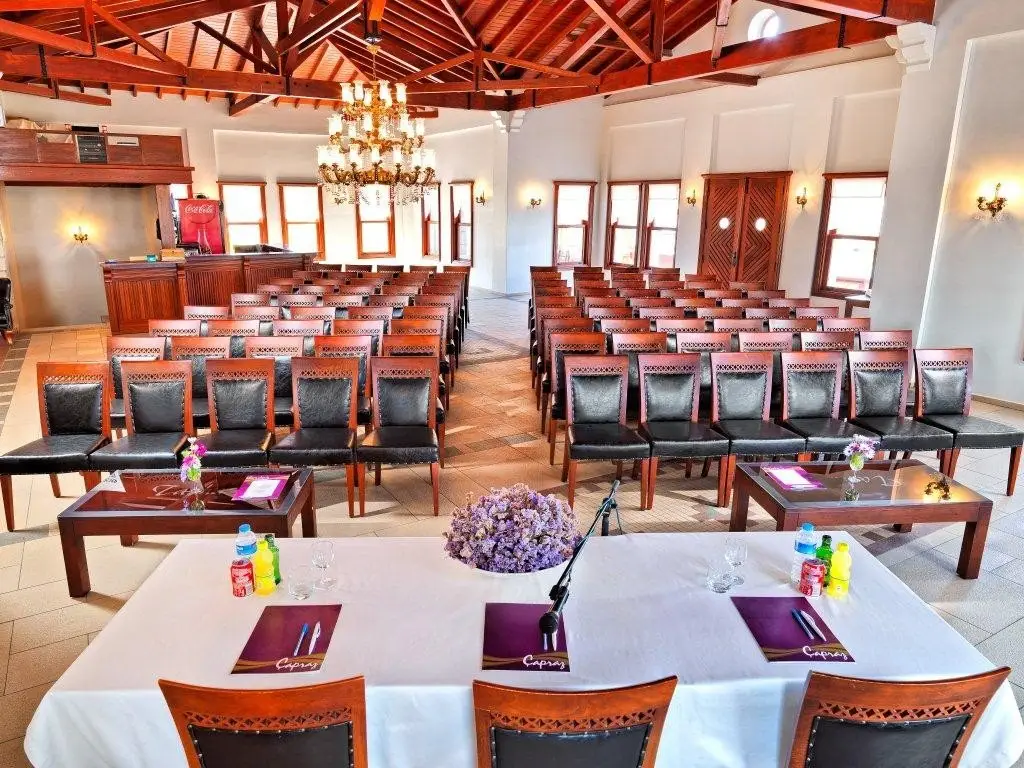 Бозджаада: Capraz Tatil Koyu