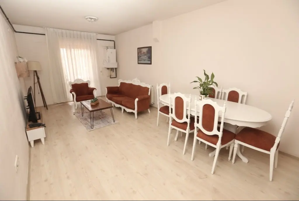 Анкара: Midtown Suit Flat - Only Female Quests - Melahat Hanım Kız Apart