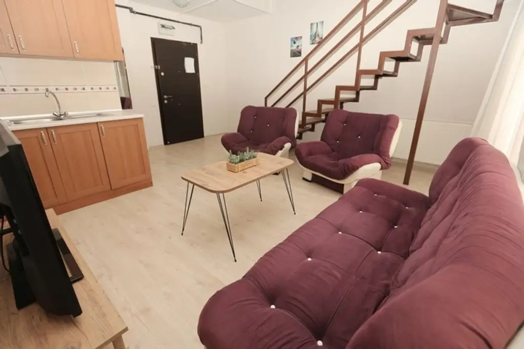 Анкара: Midtown Suit Flat - Only Female Quests - Melahat Hanım Kız Apart