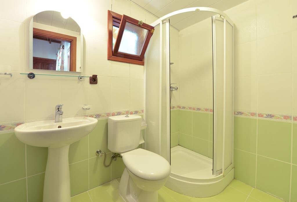 Чиралы: Narcicegi Hotel