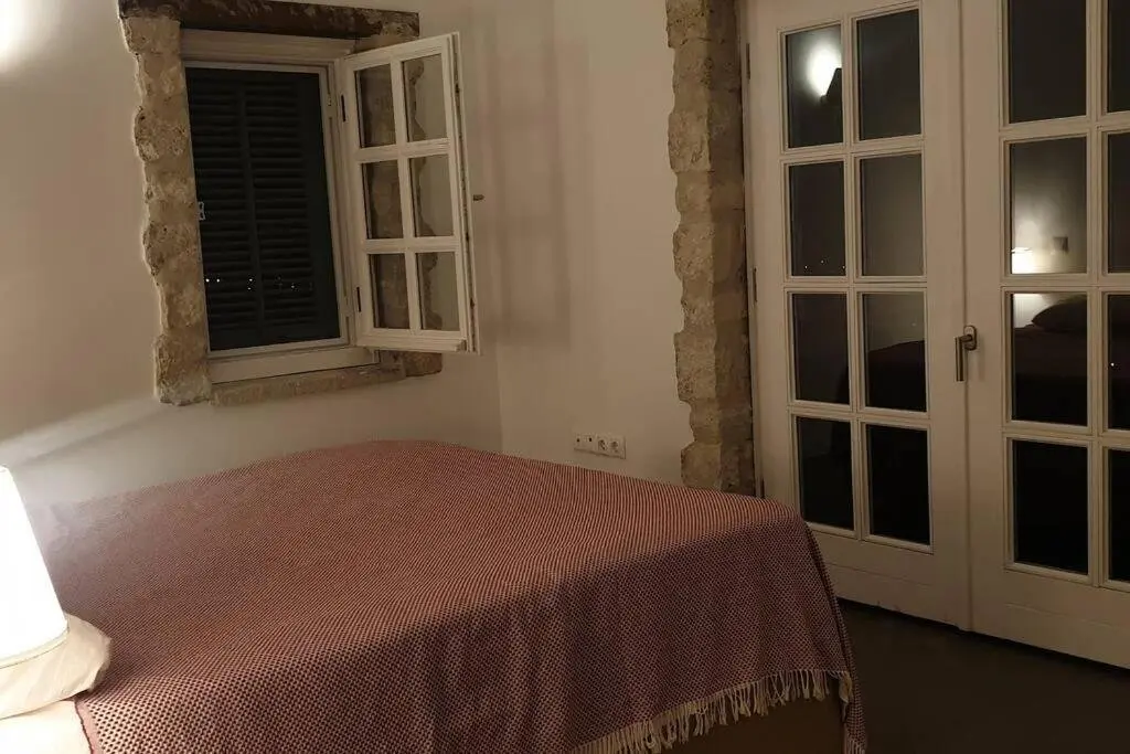 Чешме: Magnificent Stone House Villa 14 beds 7 en-suite rooms Çeşme (450 m2 6500 land)