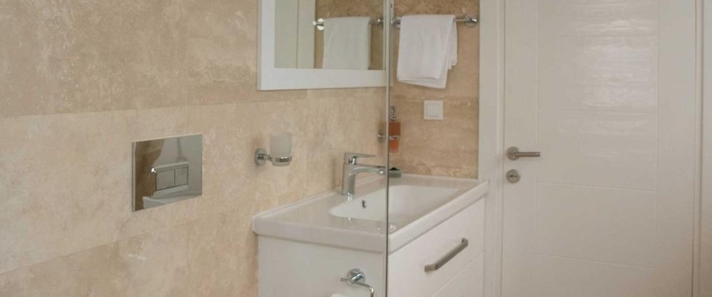 Исламлар: Villa Nare 7
