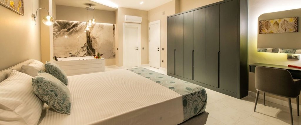 Исламлар: Villa Kalist 5