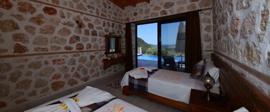 Исламлар: Villa Karen