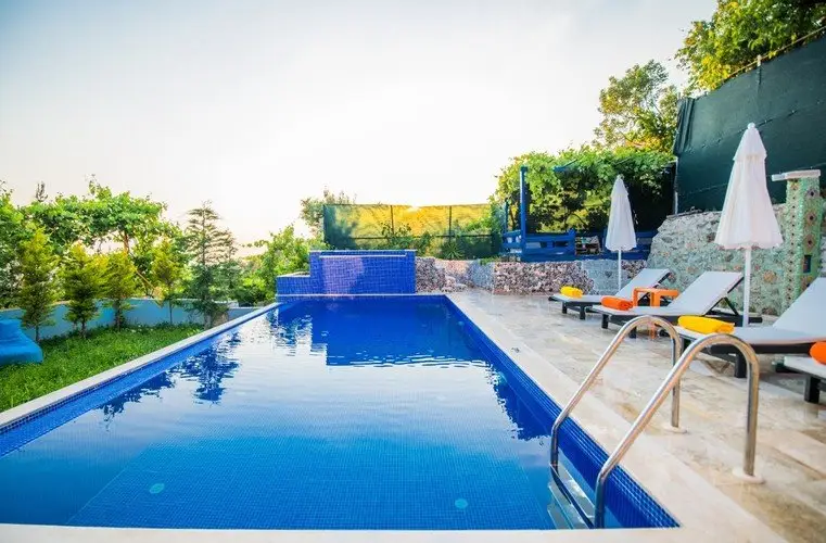Исламлар: Villa Altay Islamlar