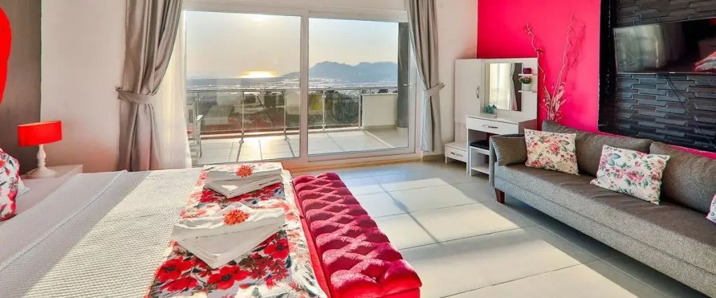 Исламлар: Villa Melly İslamlar