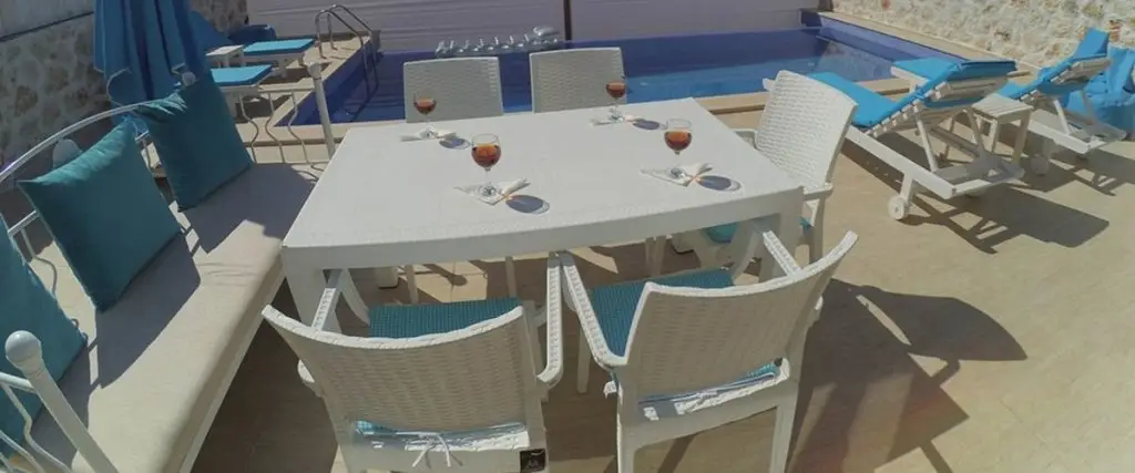 Исламлар: Villa Stone House 2