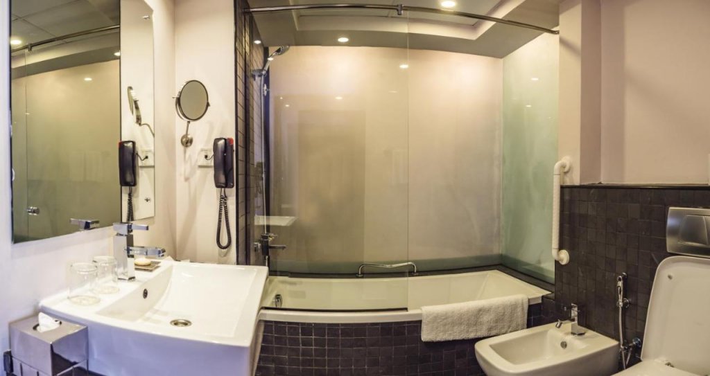 Дубай: Signature Hotel Marina Apartments And Spa