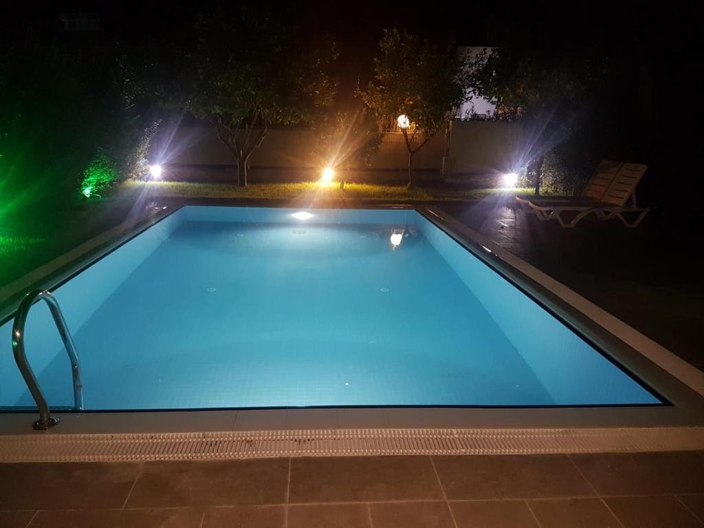 Superb 3-bedroom villa with private pool in Belek, Antalya — фото 1