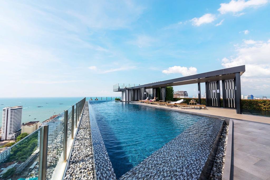 The Base central Pattaya by WCC — фото 1