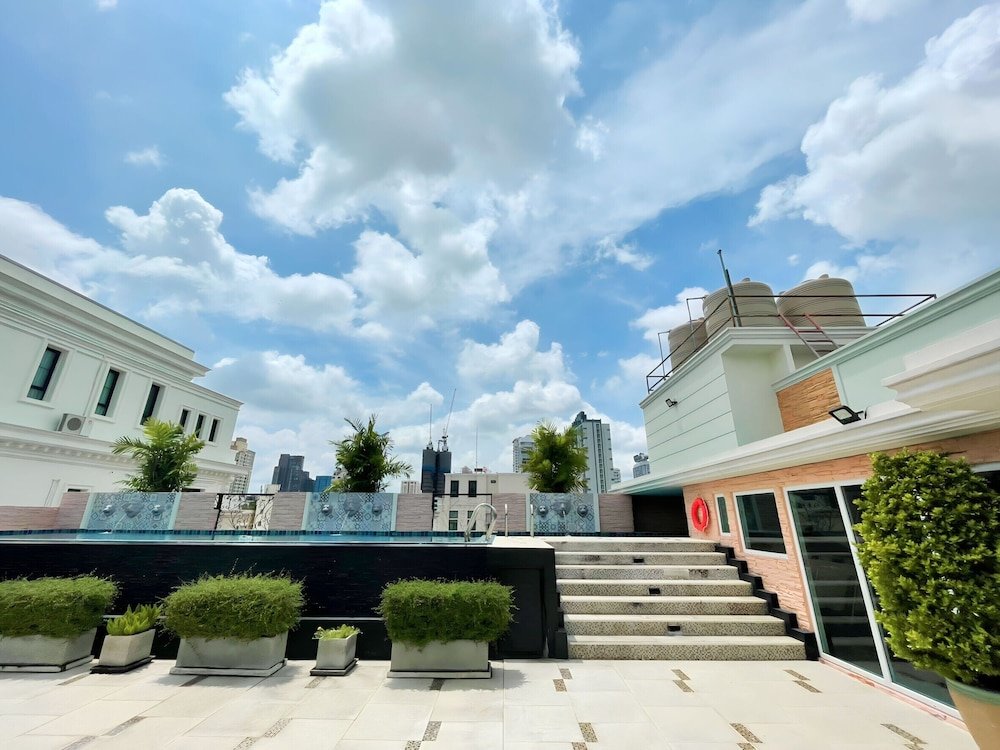 Бангкок: Syama Hana Executive Apartment Thonglor