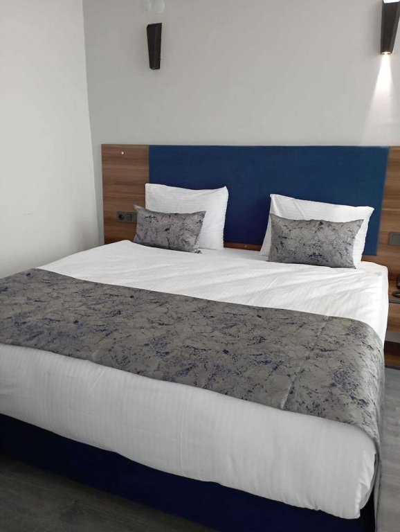 Есилова: Lavanta Tepesi Otel Salda