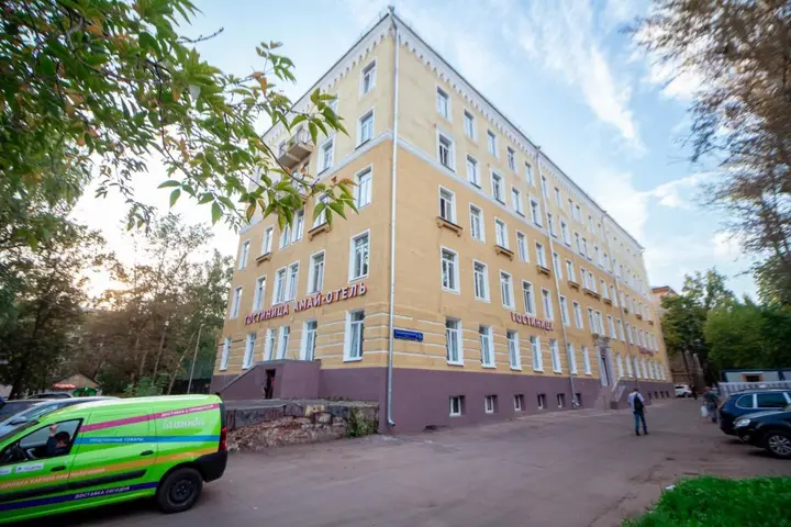 Москва: Отель Амай