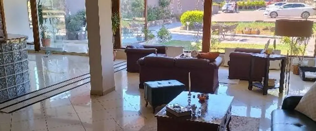 Унье: Kumsal Otel