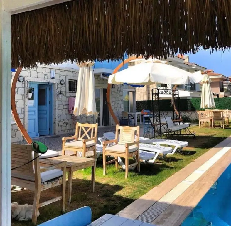 Чешме: La Mira Otel Alaçatı