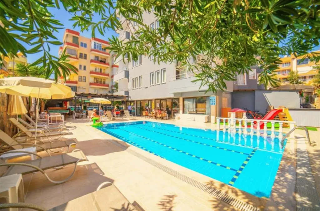 Аланья: Kleopatra Icaria Hotel