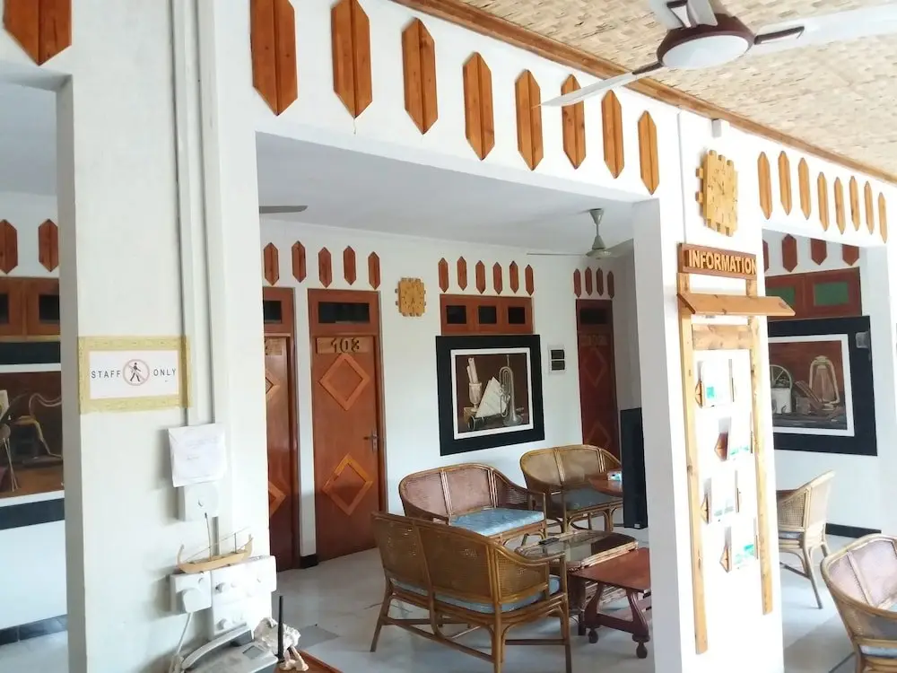 Атолл Баа: Alvi Star Inn
