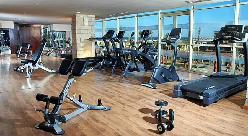 Айн-Сохна: Centara Grand Beach Resort & Spa Sokhna