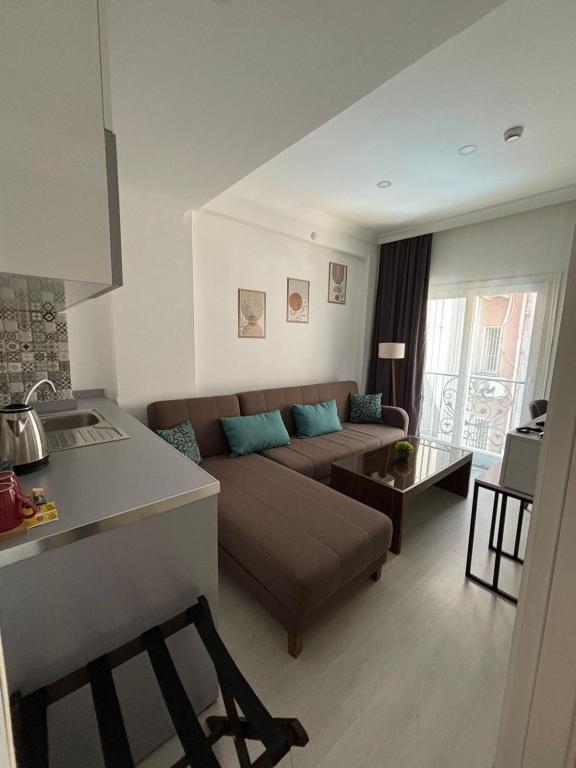 carousel image 2