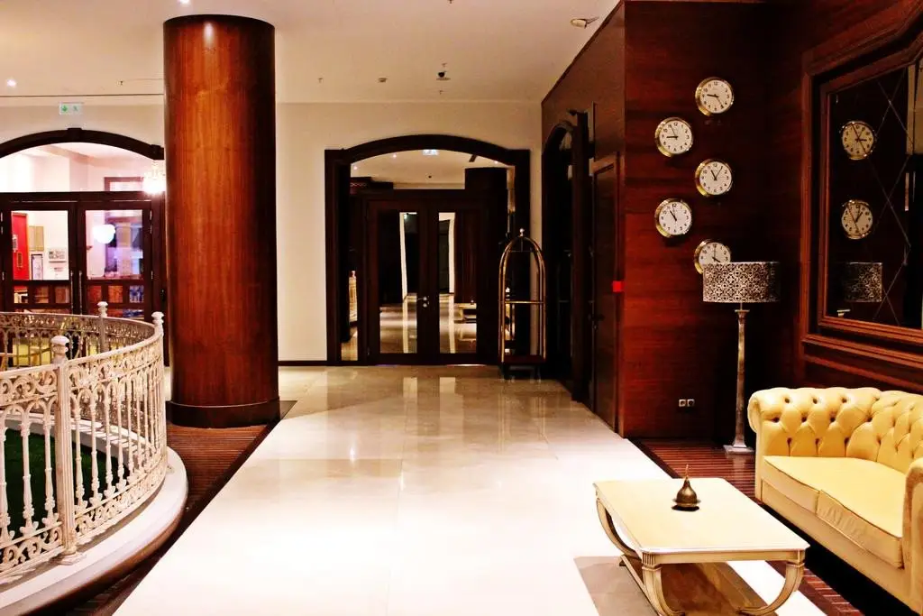 Demir Palace Suites — фото 1