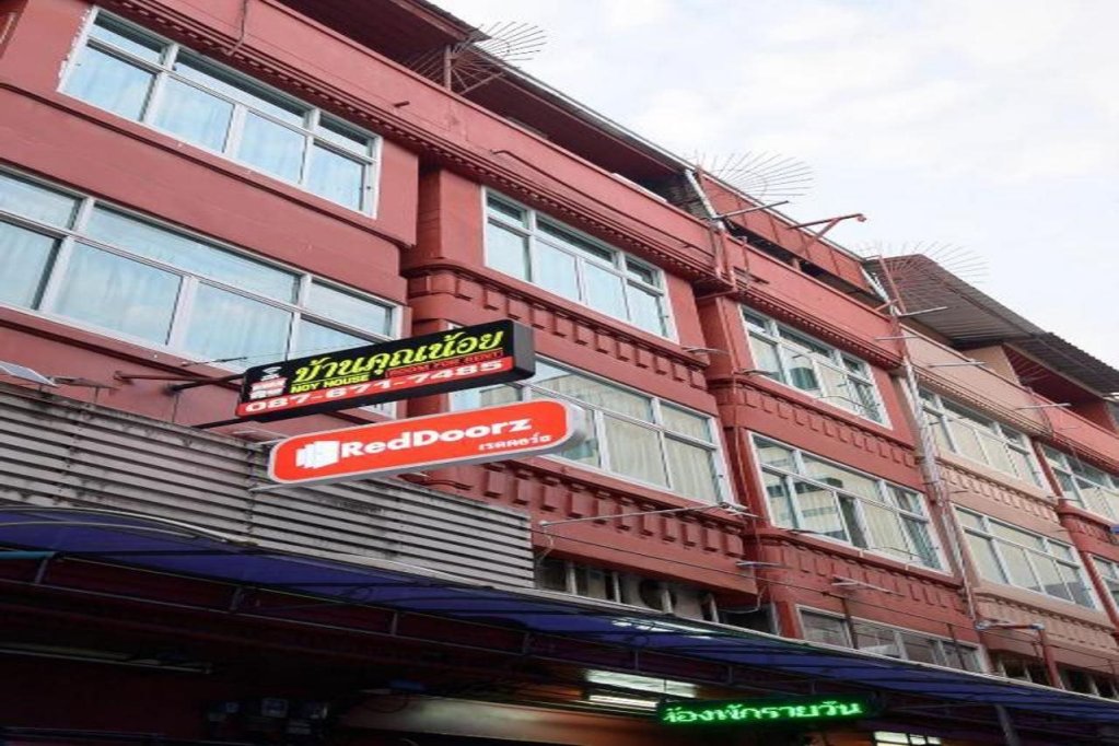 RedDoorz Khunnoy Hotel — фото 1