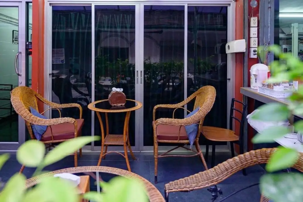 Бангкок: RedDoorz Khunnoy Hotel