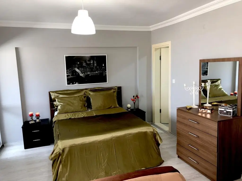 Айвалык: Corner Otel Sarımsaklı