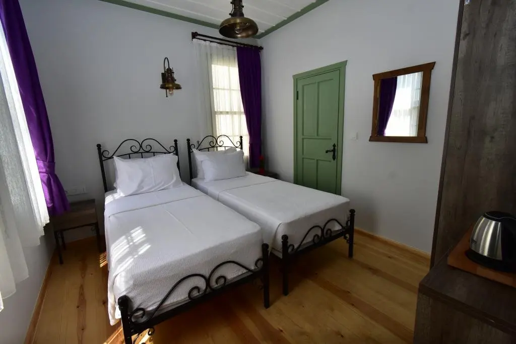 Айвалык: Flora Ayvalik Otel +13 Adult Only