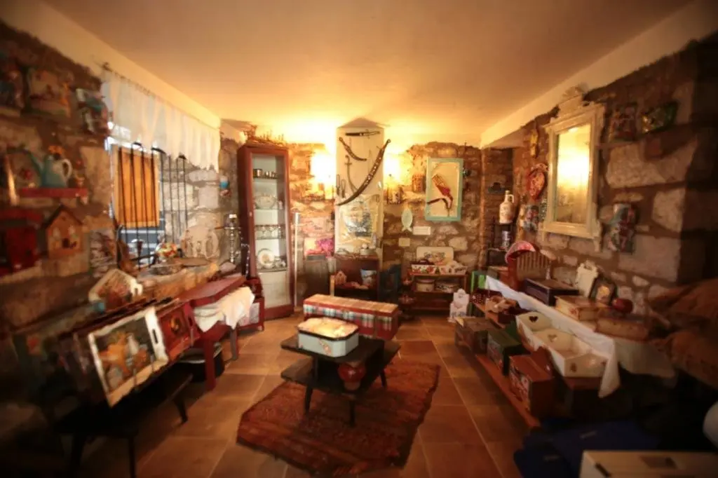 Айвалык: Tunç Otel - Ayvalık