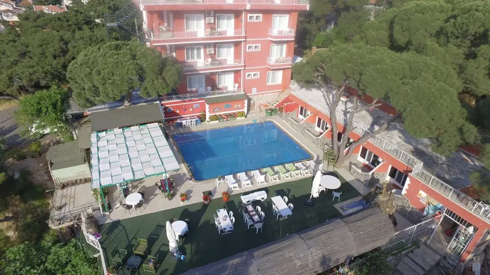 Айвалык: Tunç Otel - Ayvalık