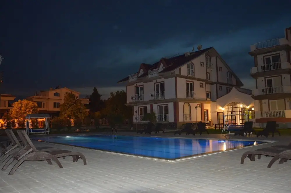 Бига: Tas Bahce Marti Otel