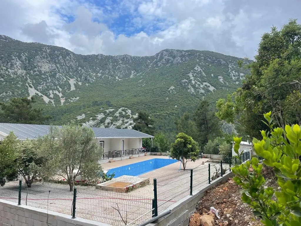 Адрасан: Can Bey Apartları