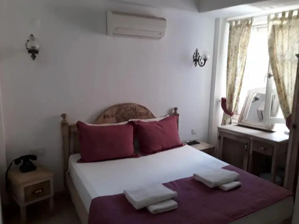 Чешме: Cifte Kuyu Otel Alacati