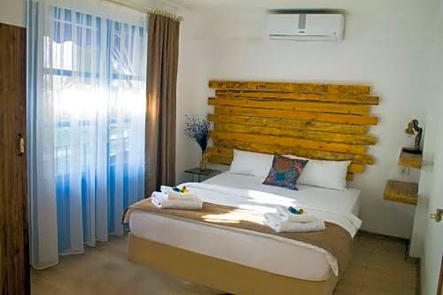 Чешме: Lavinia Otel
