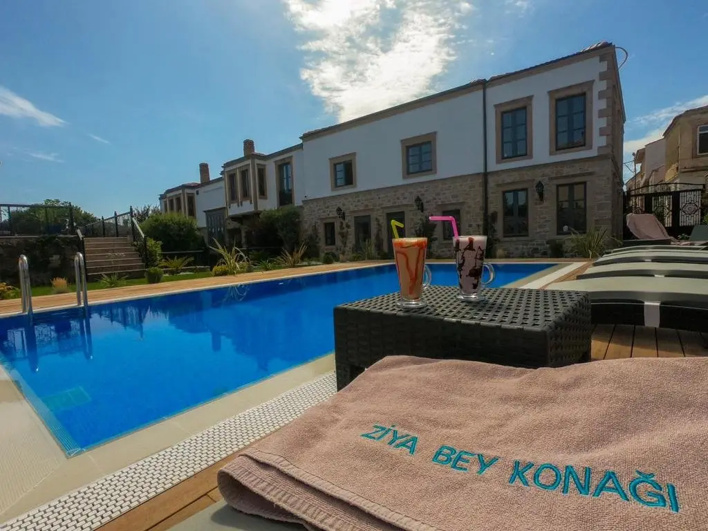 Айвалык: Ziyabey Konagi Cunda Adults Only +6