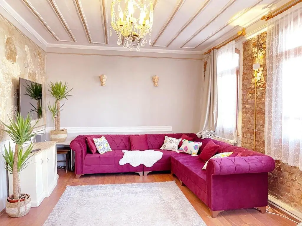 Стамбул: All Building/5Floors/ Garden In Balat