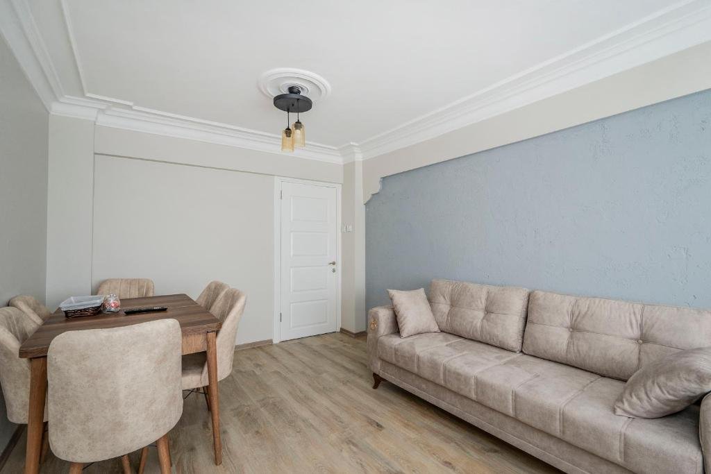 Бурса: Altiparmak central 4 bedroom apartment