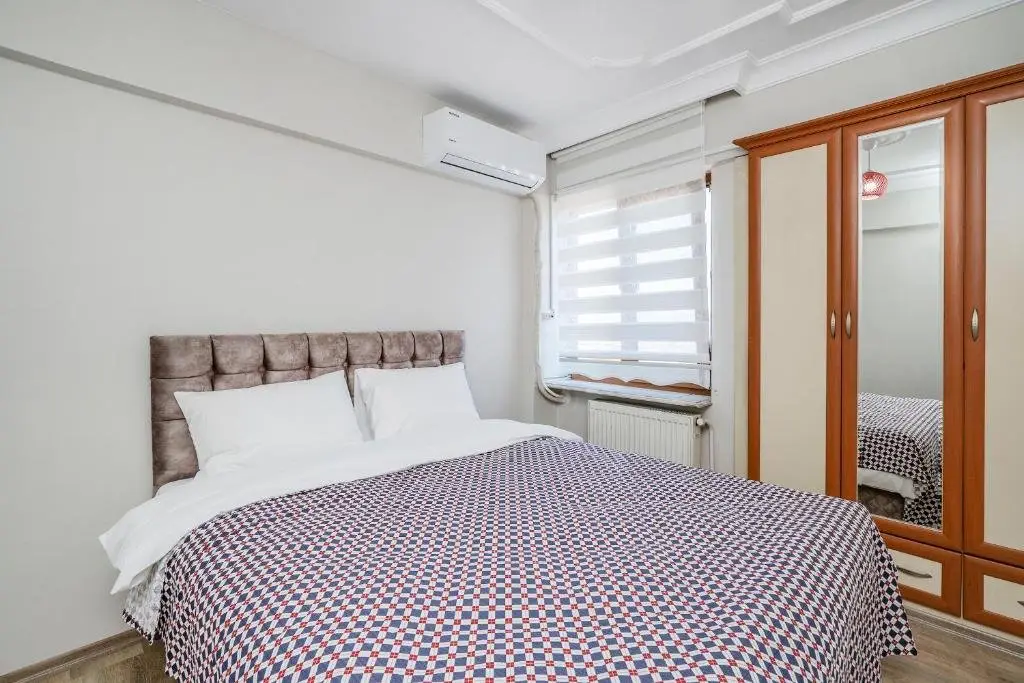 Бурса: Altiparmak central 4 bedroom apartment
