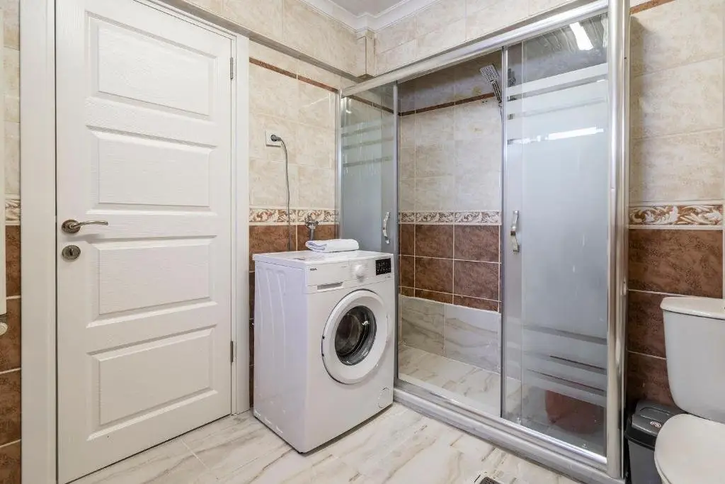 Бурса: Altiparmak central 4 bedroom apartment