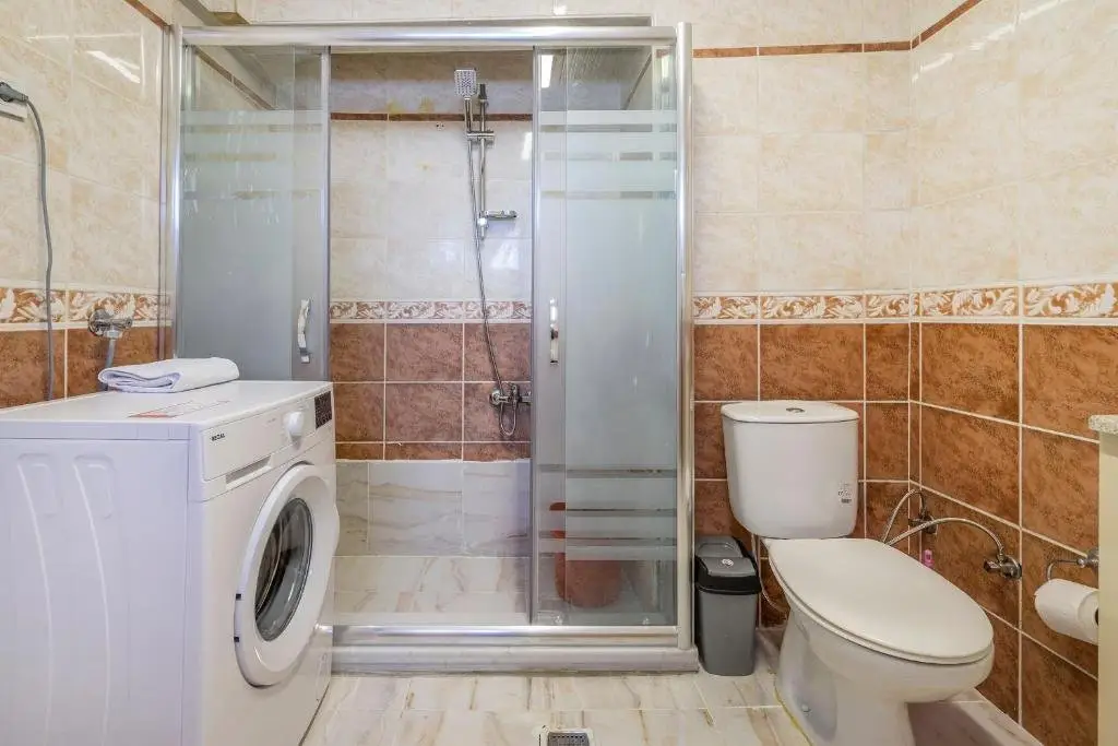 Бурса: Altiparmak central 4 bedroom apartment