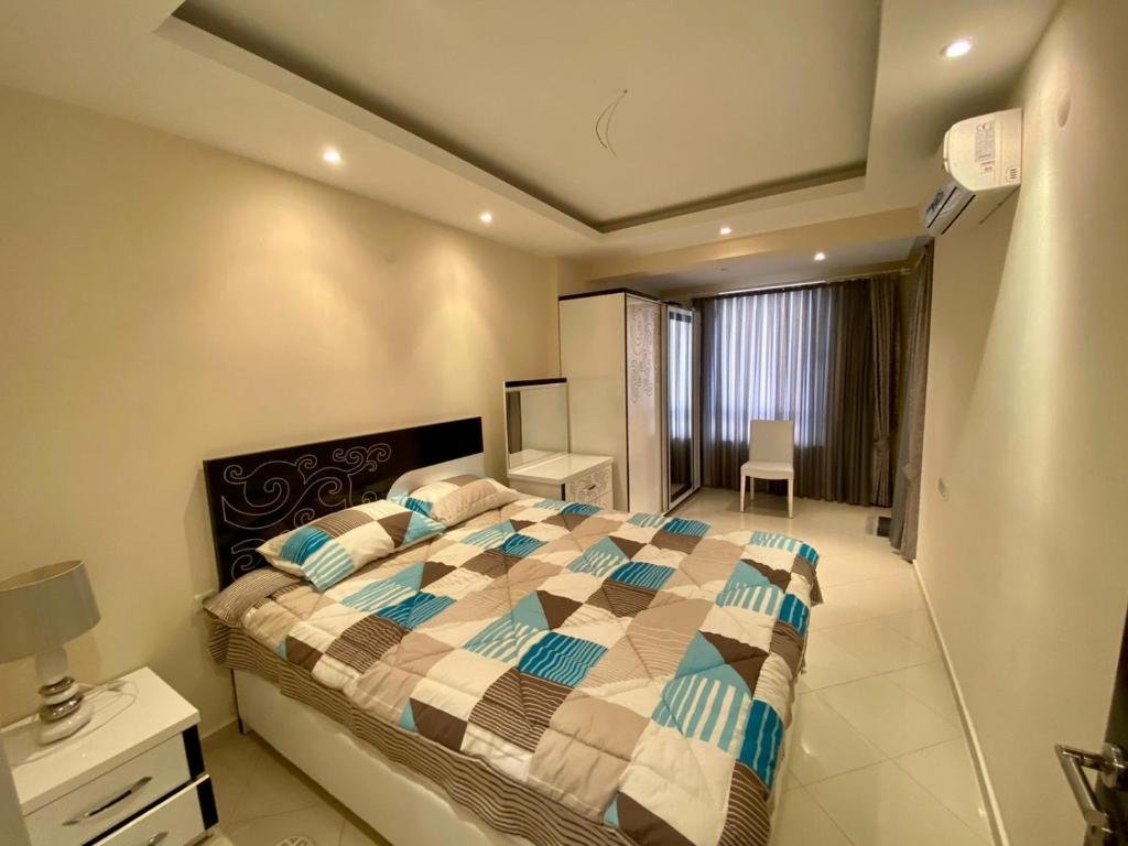 Аланья: Modern 2bedroom Apt on Cleopatra (Wifi,Pool)