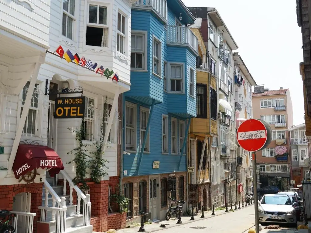 Стамбул: 19th Century Wooden Townhouse, Kadikoy