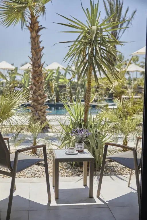 Акьярлар: Rammos Hotel