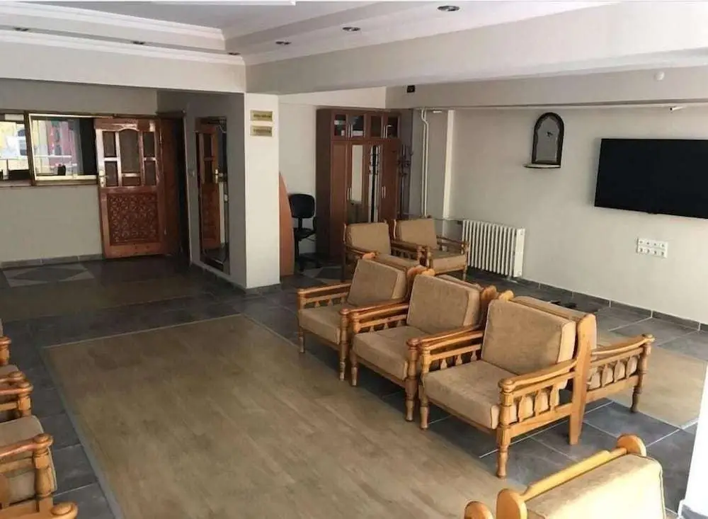 Ризе: Otel Yalta